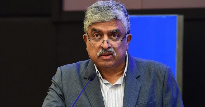 नंदन नीलेकणि परीक्षा सुधारों के लिए गठित उच्चस्तरीय टास्क फोर्स की अध्यक्षता करेंगे