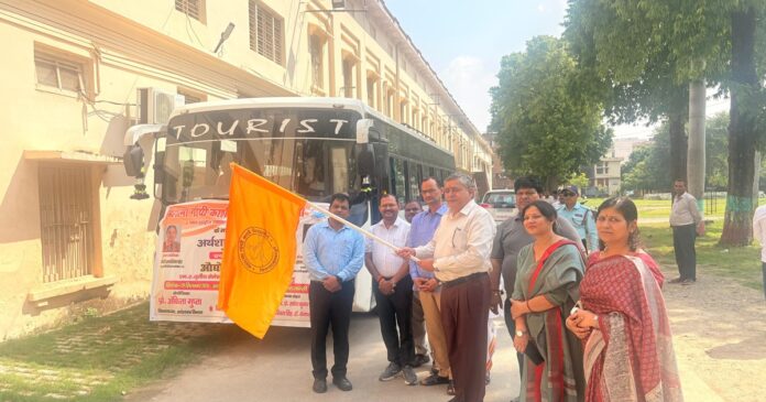 काशी विद्यापीठ में छात्र कार्यक्रम और स्वास्थ्य जागरूकता कार्यक्रम