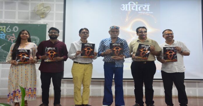 BHU हिंदी दिवस में संजय मिश्रा